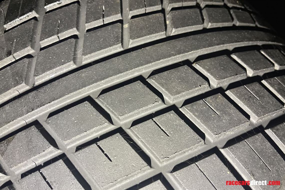 x2-pirelli-31568018-wets