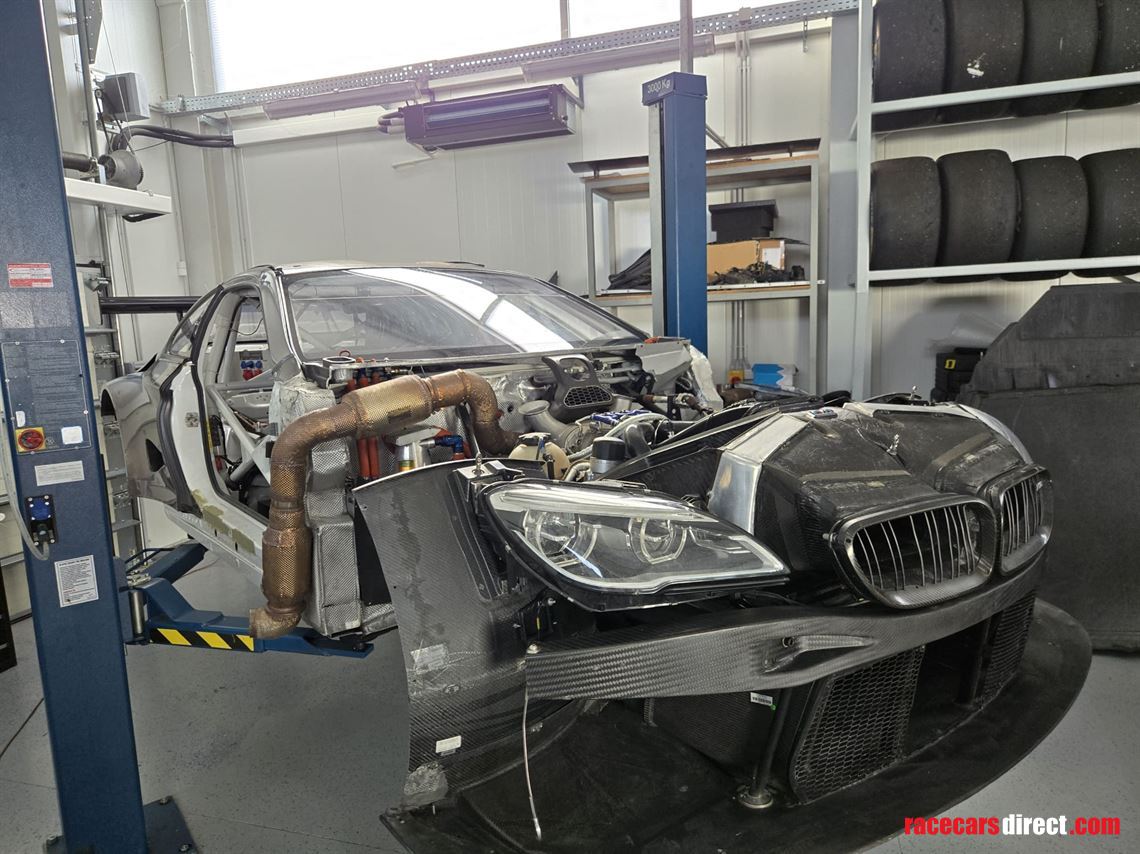 bmw-m6-gt3-car-for-sale