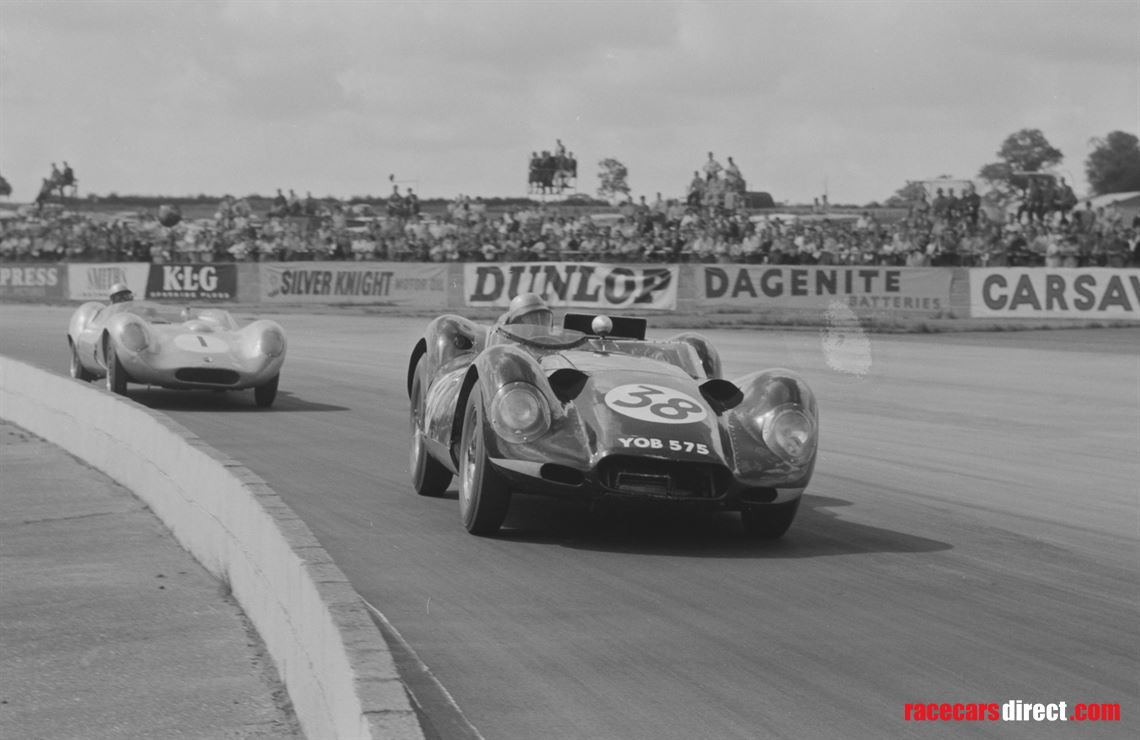 1958-lister-jaguar-knobbly