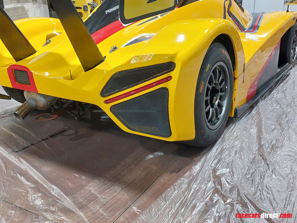 radical-sr1-2018-race-or-track-car-gleaming