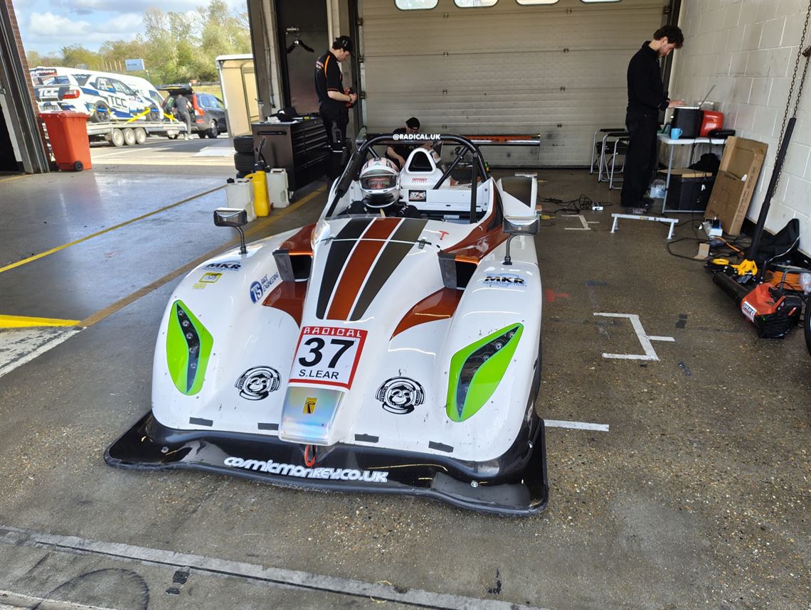 radical-sr1-xxr-right-hand-drive