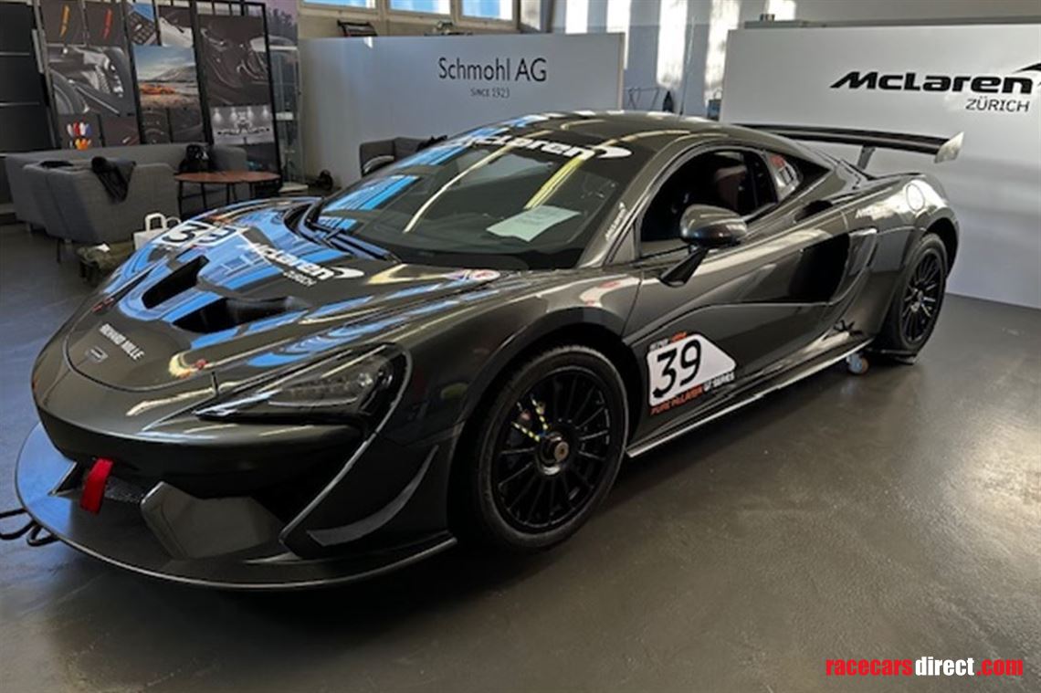 mclaren-570-gt4