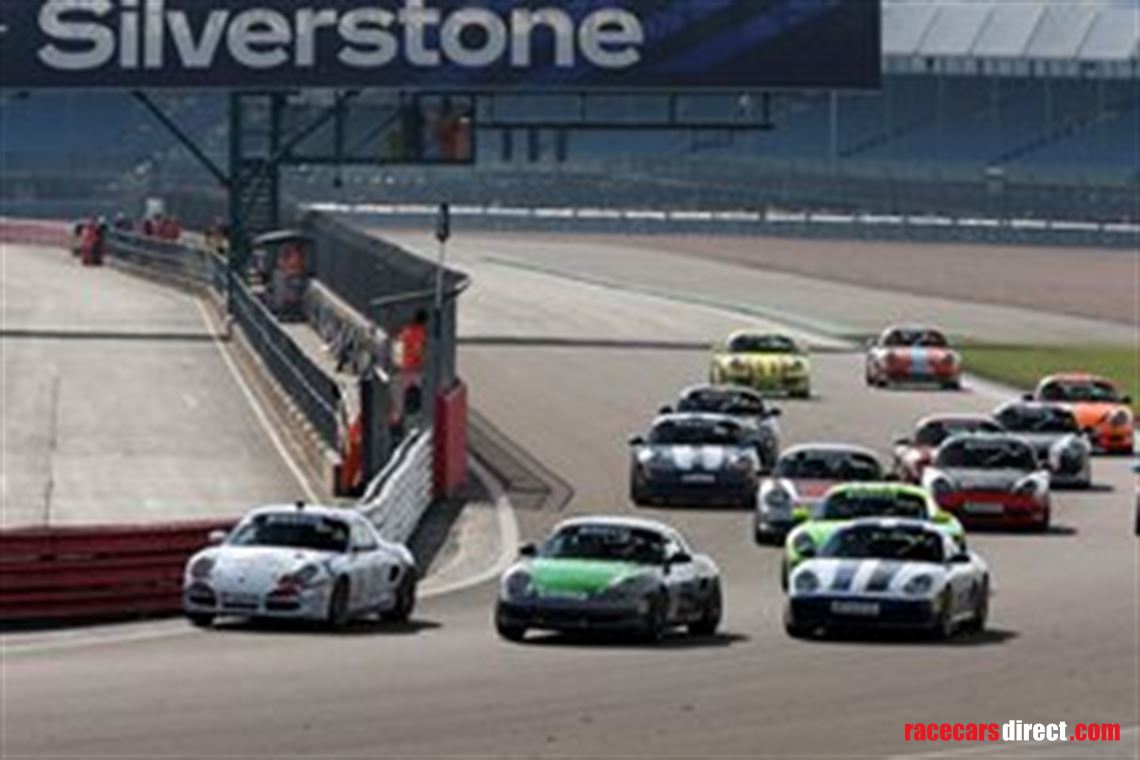 race-winning-pcgb-am-class-porsche-boxster-s