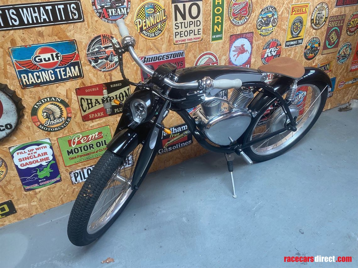 munro-electric-bike---ultimate-pit-paddock-tr