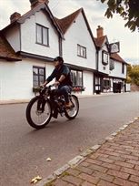 munro-electric-bike---ultimate-pit-paddock-tr