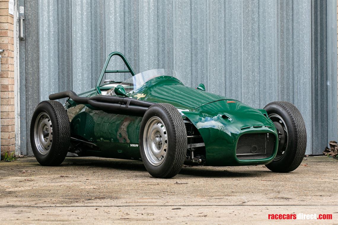 1957-style-connaught-b-type-single-seater