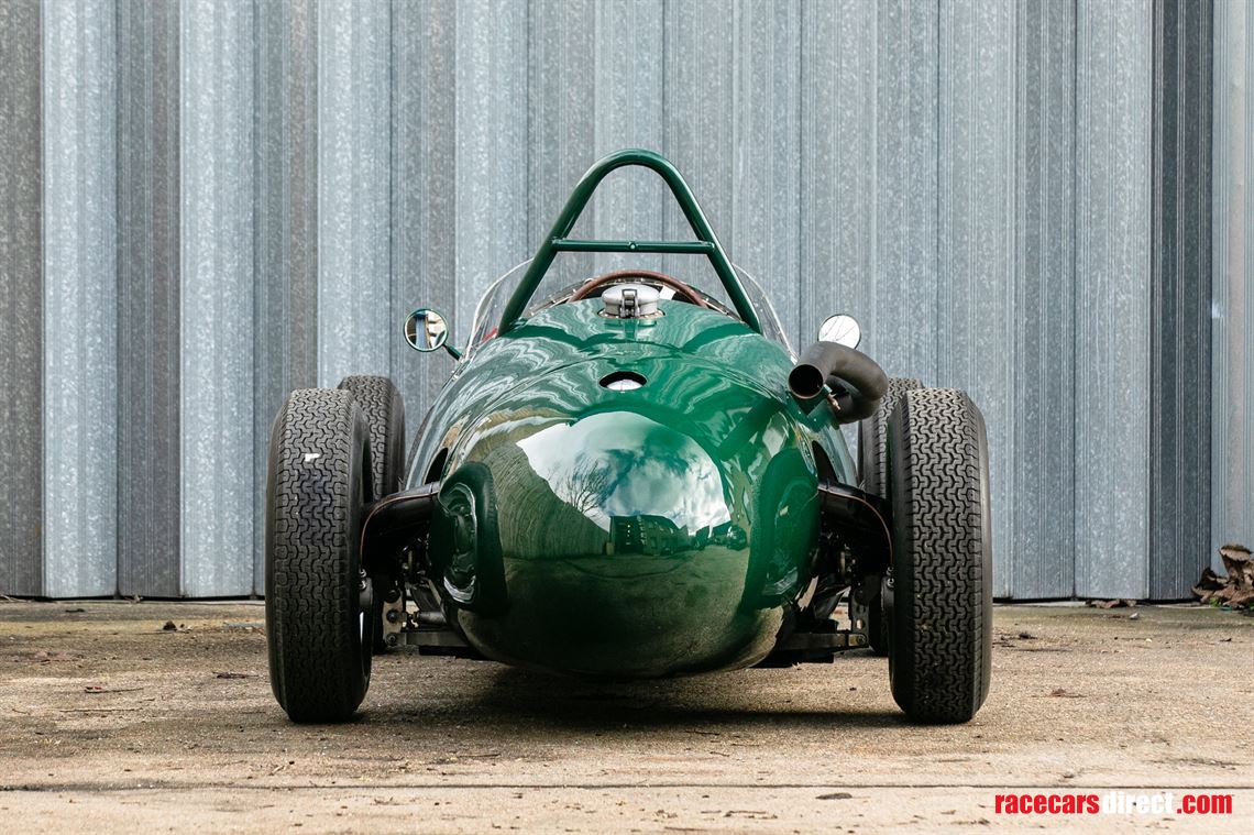 1957-style-connaught-b-type-single-seater