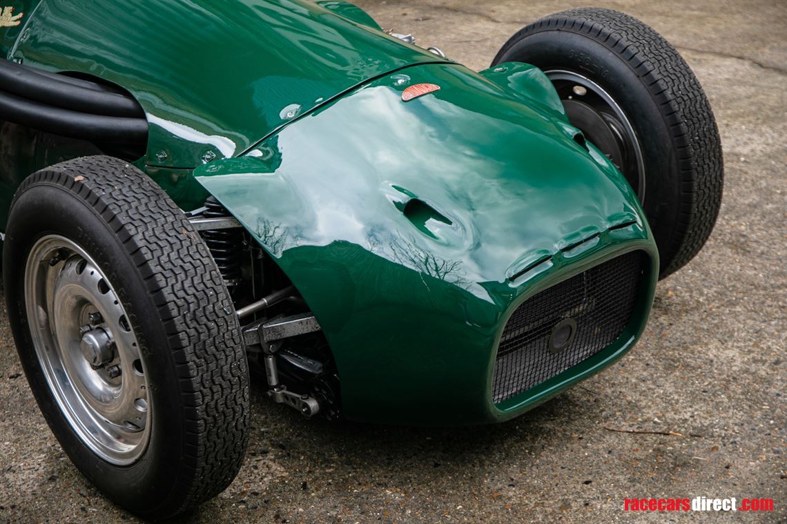 1957-style-connaught-b-type-single-seater