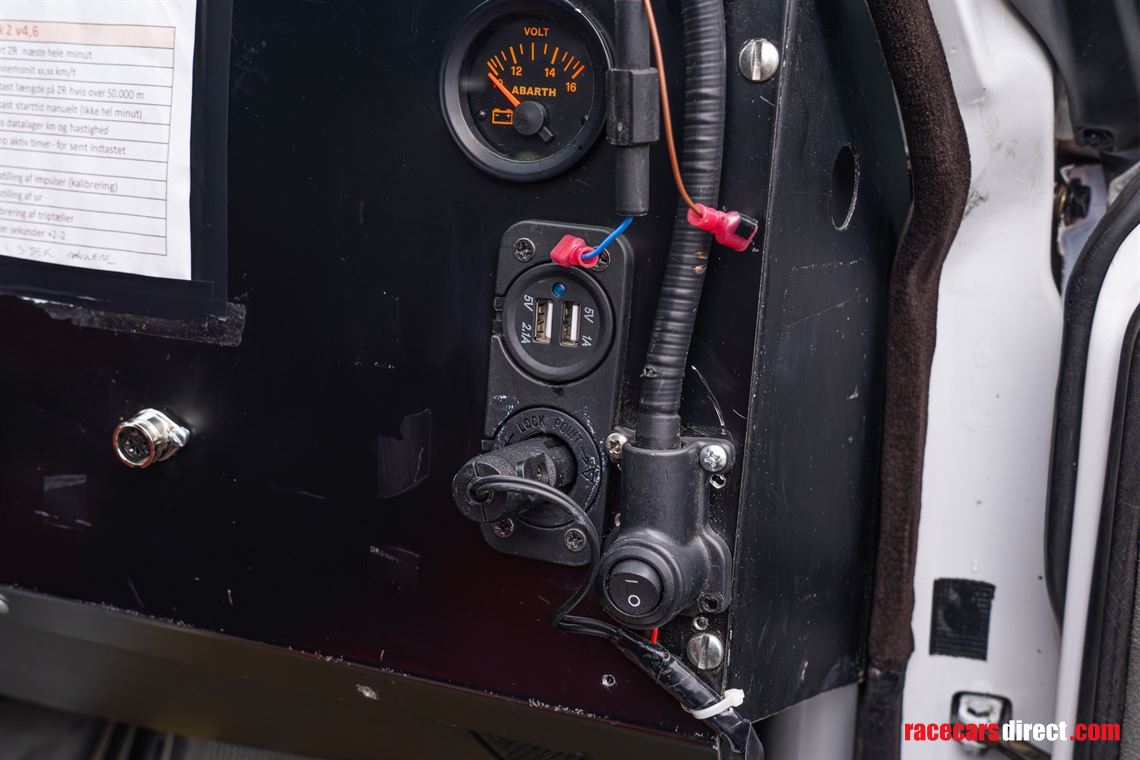 1988-lancia-delta-integrale-8v