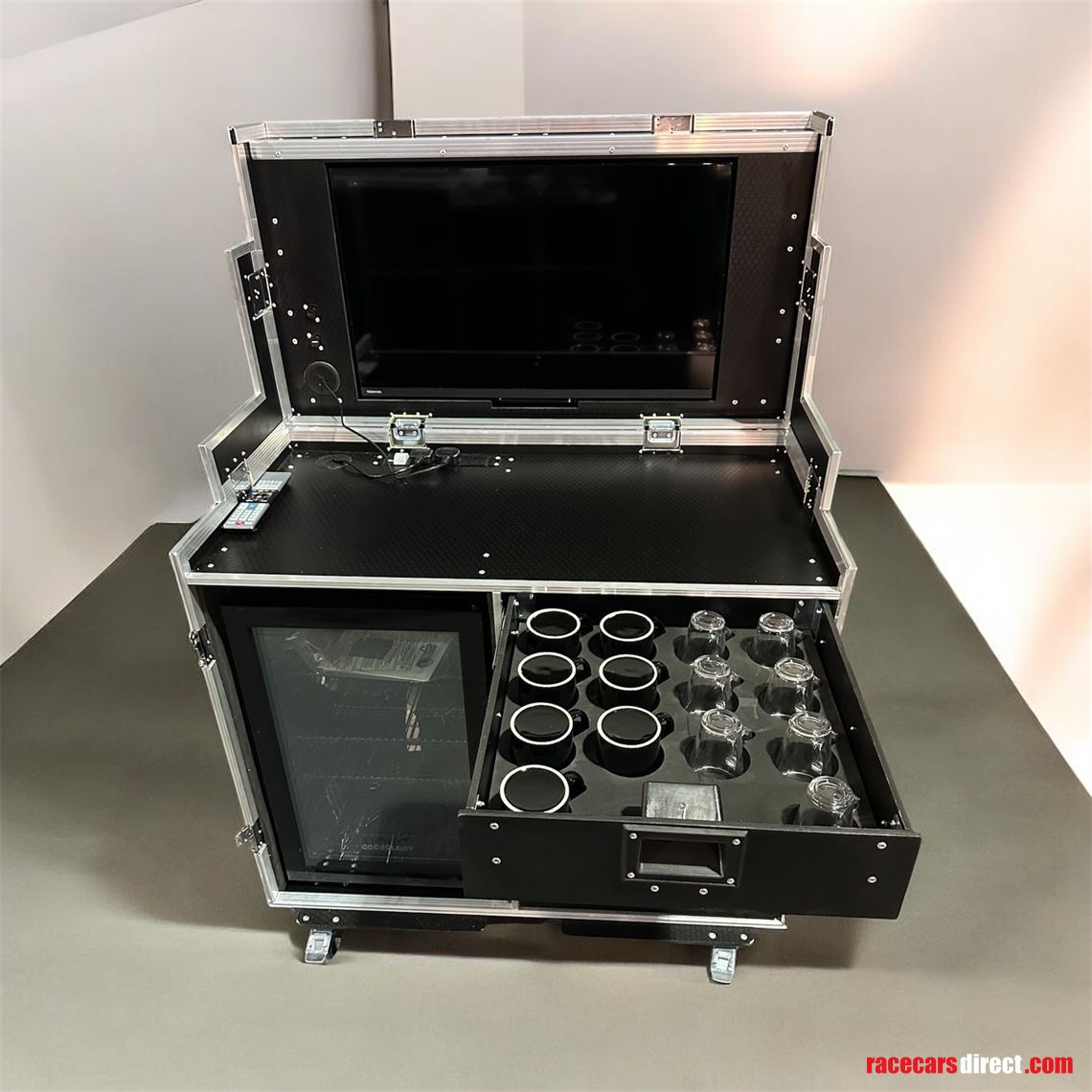 hospitality-data-case-with-32-smart-tv---vme-