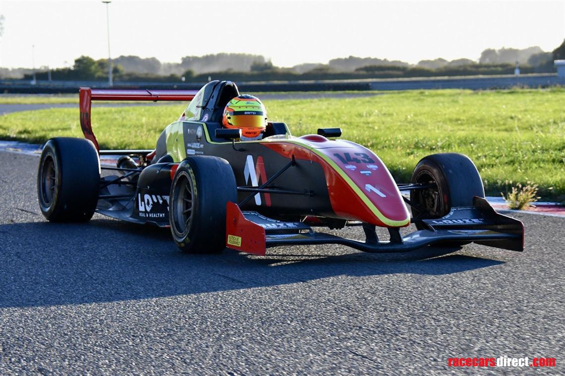 driver-seats-available