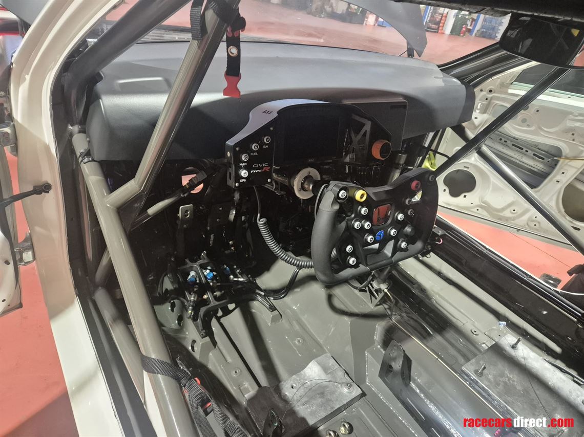 honda-civic-type-r-tcr---fl5-record-car
