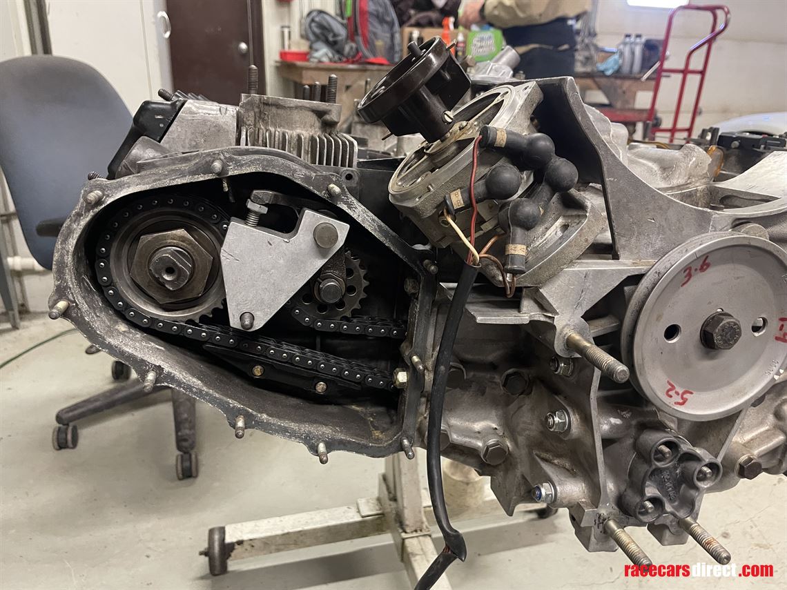 porsche-911-30-rsr-engine