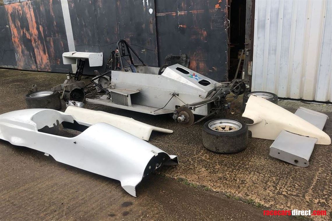 van-dieman-formula-miragef2000fforward--