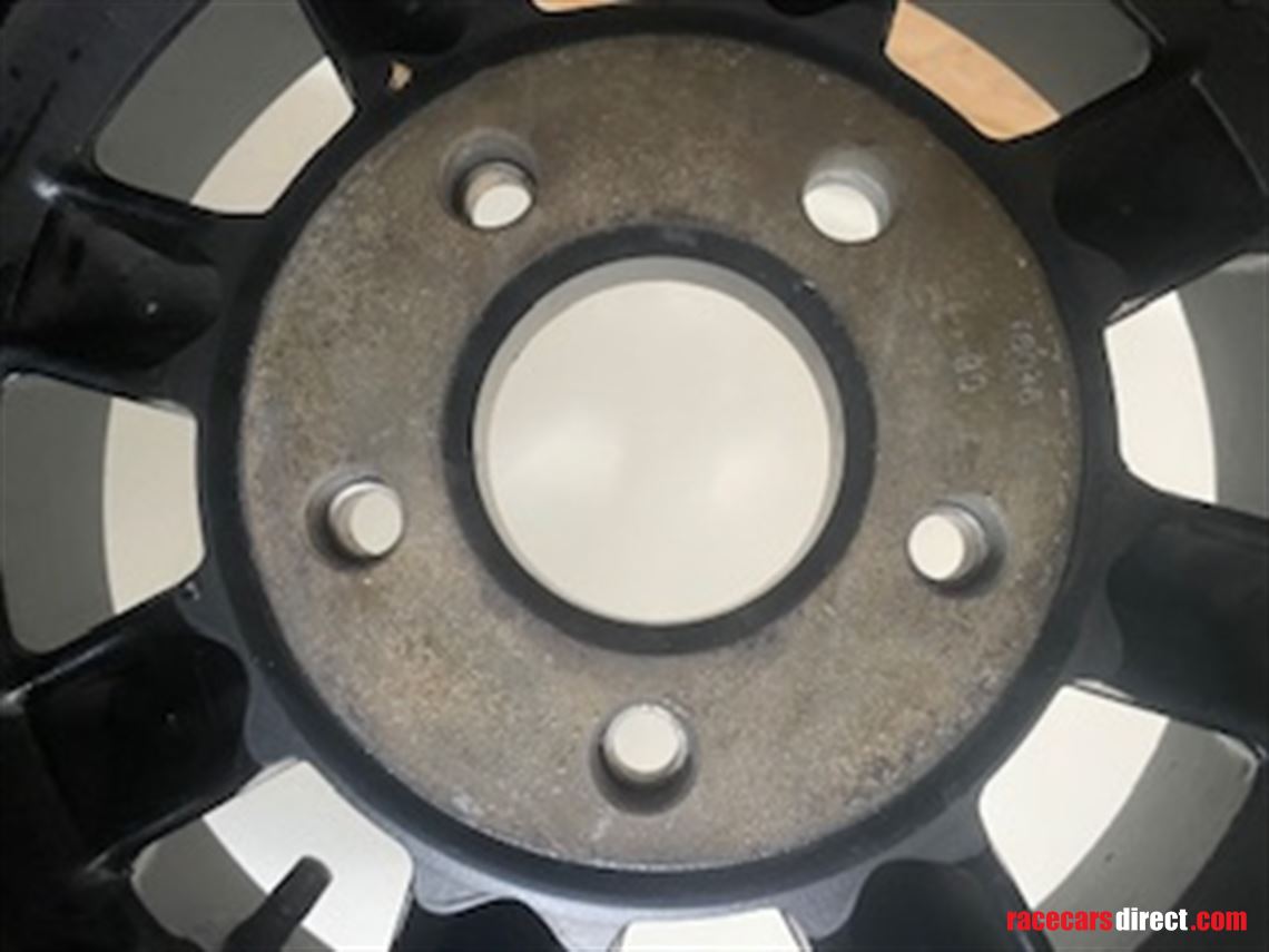 porsche-magnesium-minilites-9x15-911-st-1970s