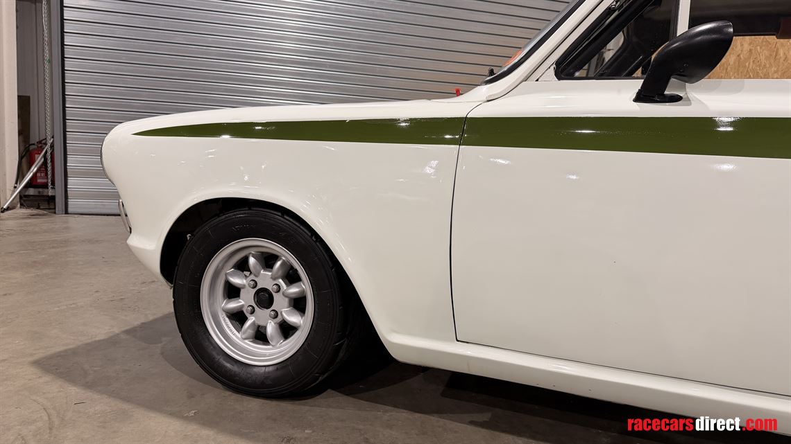 lotus-cortina-race-car