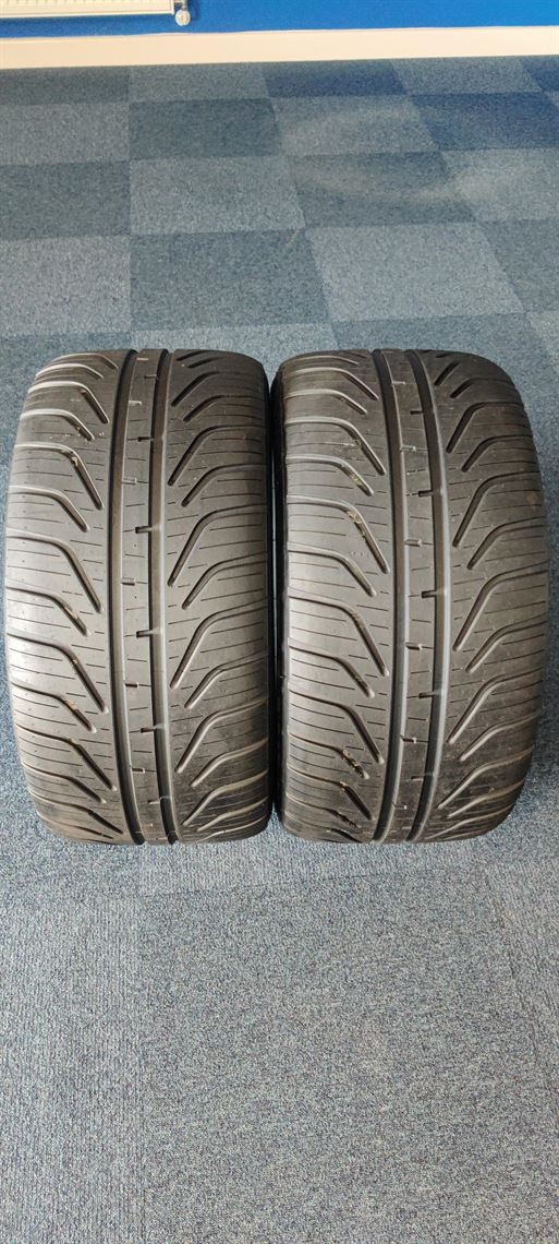 pirelli-wets-280660-18-rainwhb-motorsport-tyr