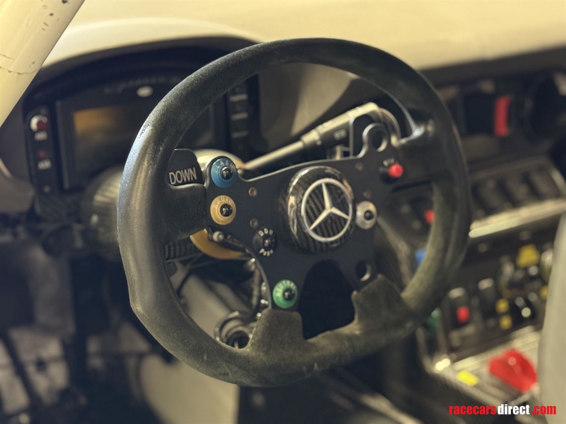 mercedes-sls-amg-gt3