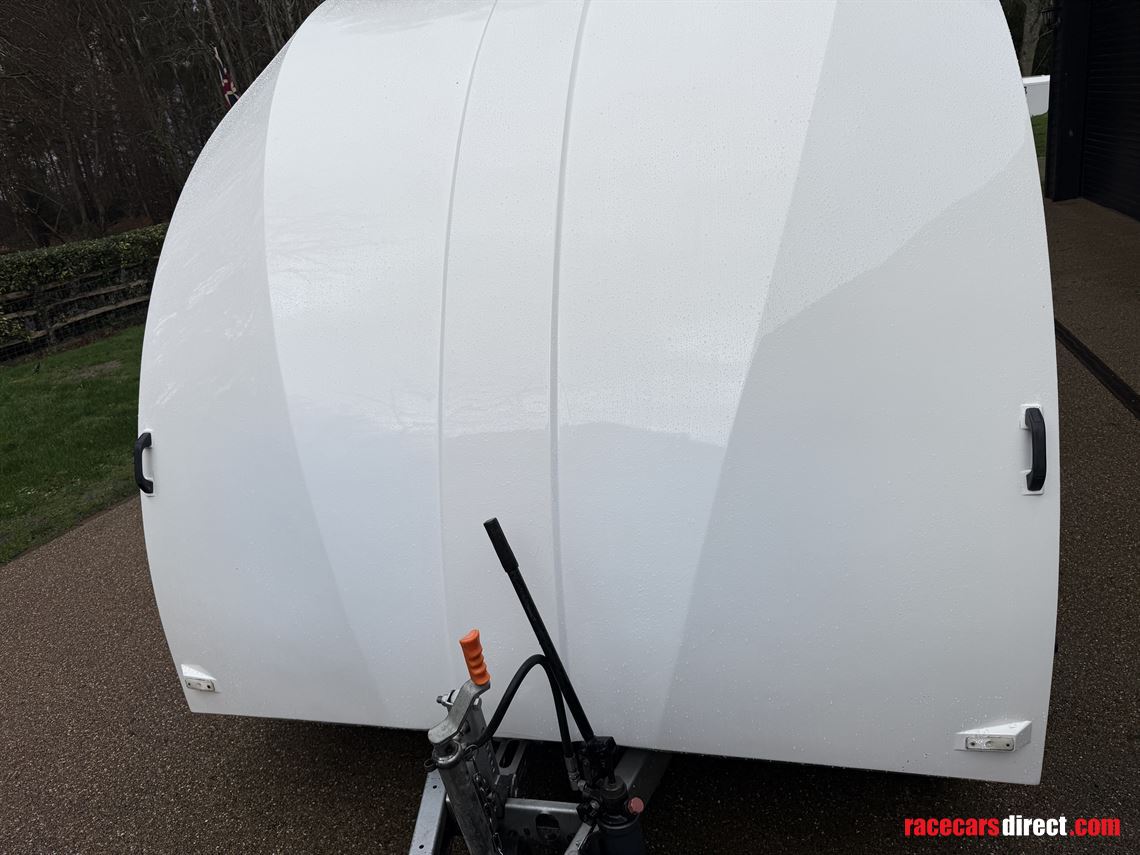 brian-james-rt5-race-shuttle