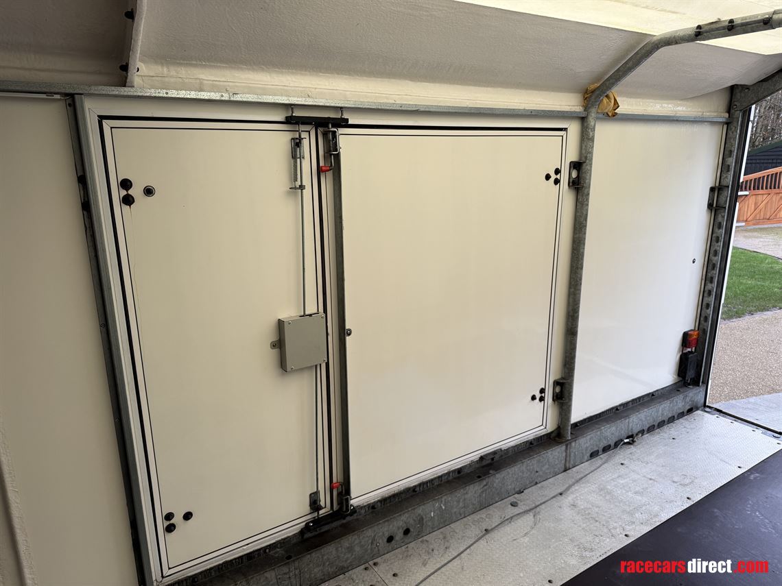 brian-james-rt5-race-shuttle