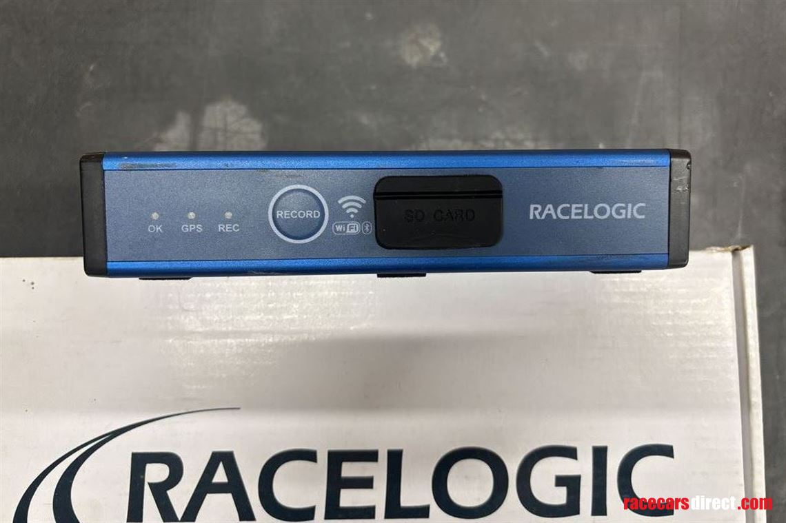 racelogic-vbox-video-hd2-2-cameras-can-cables