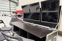 data-station-with-6-screens