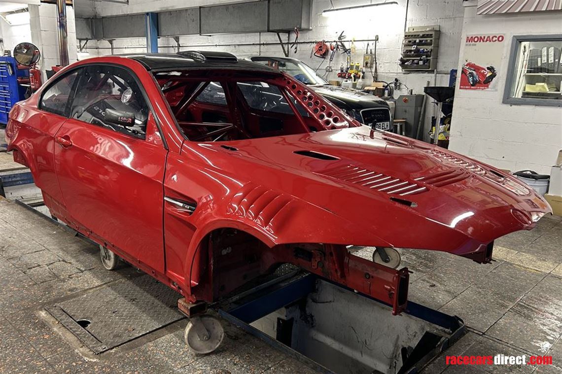bmw-e92-m3-fia-caged-shell