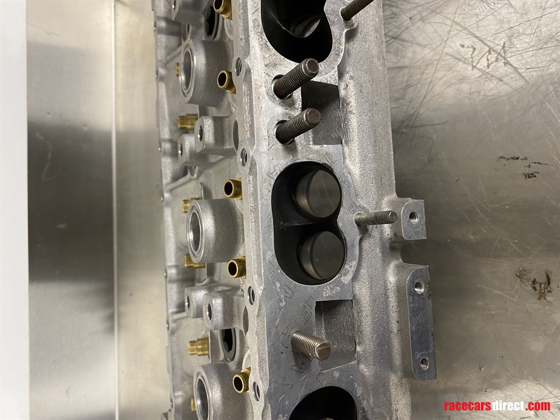 bmw-s14-cylinder-head