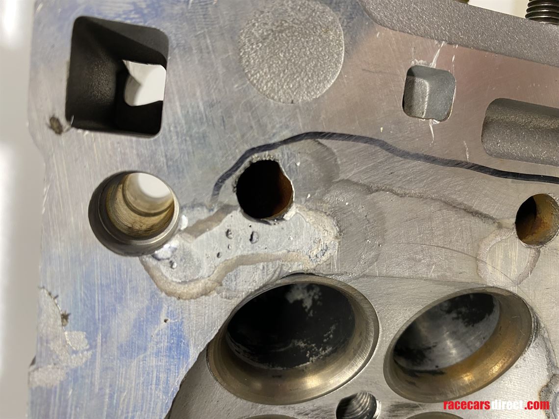 bmw-s14-cylinder-head