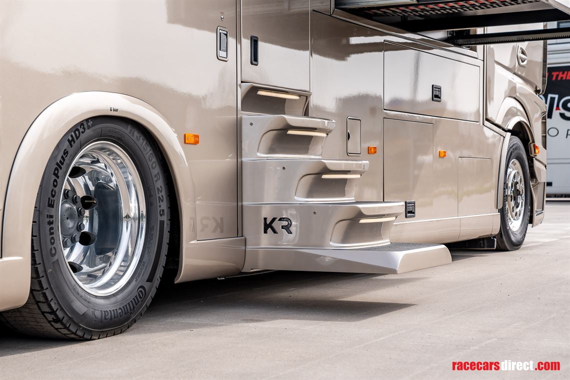 krismar-motorhome-on-merdedes-benz-actros-265