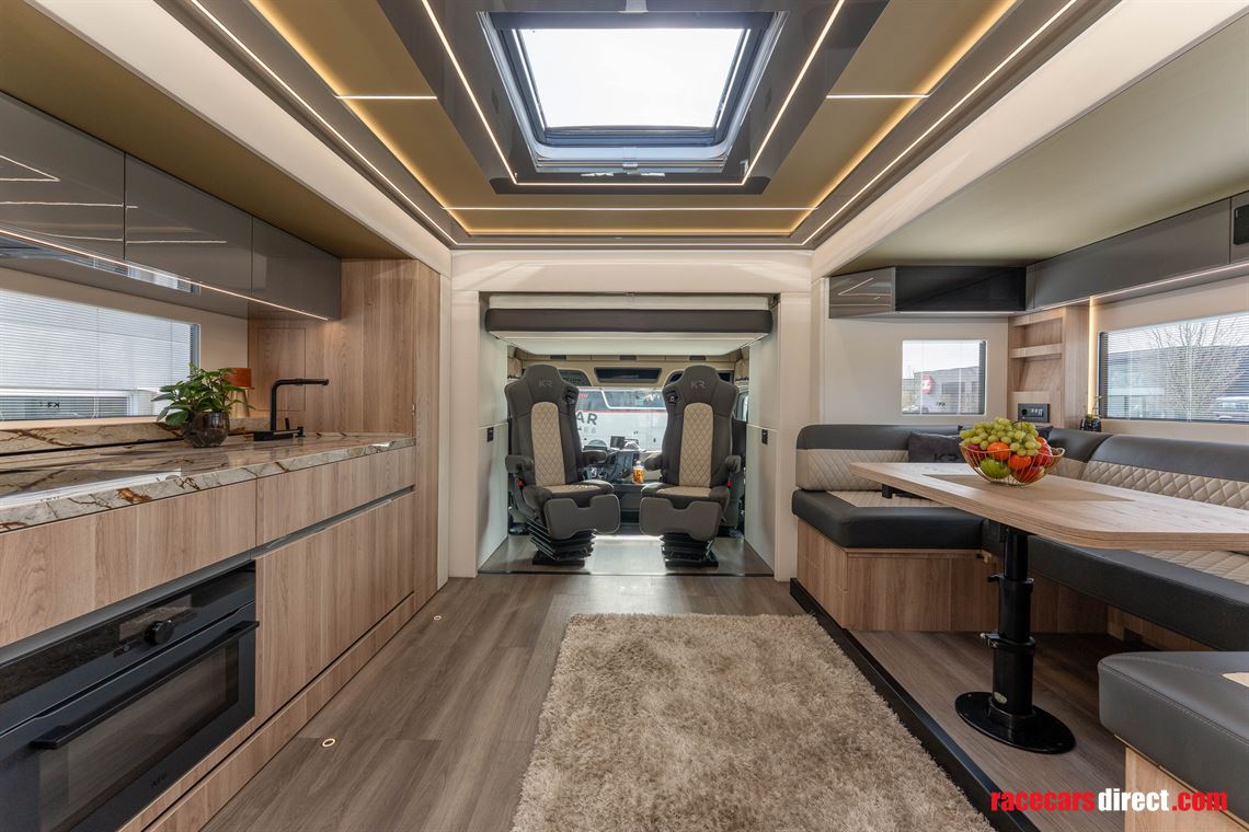 krismar-motorhome-on-merdedes-benz-actros-265