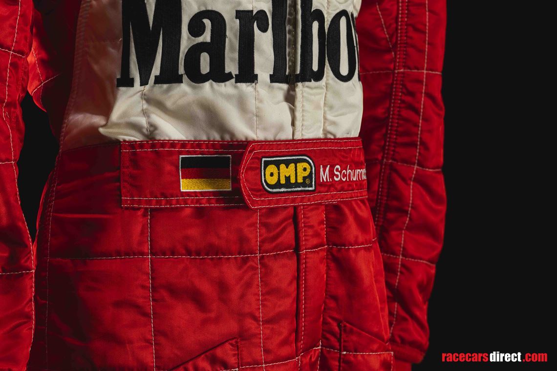 michael-schumacher-2002-race-suit