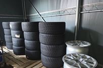 488-challenge-evo-new-pirelli-tire-dry-wet