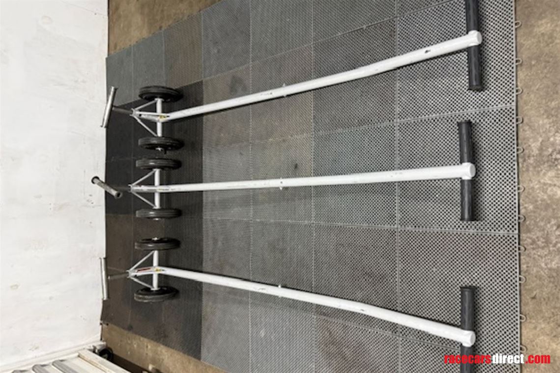 single-seater-pit-equipment