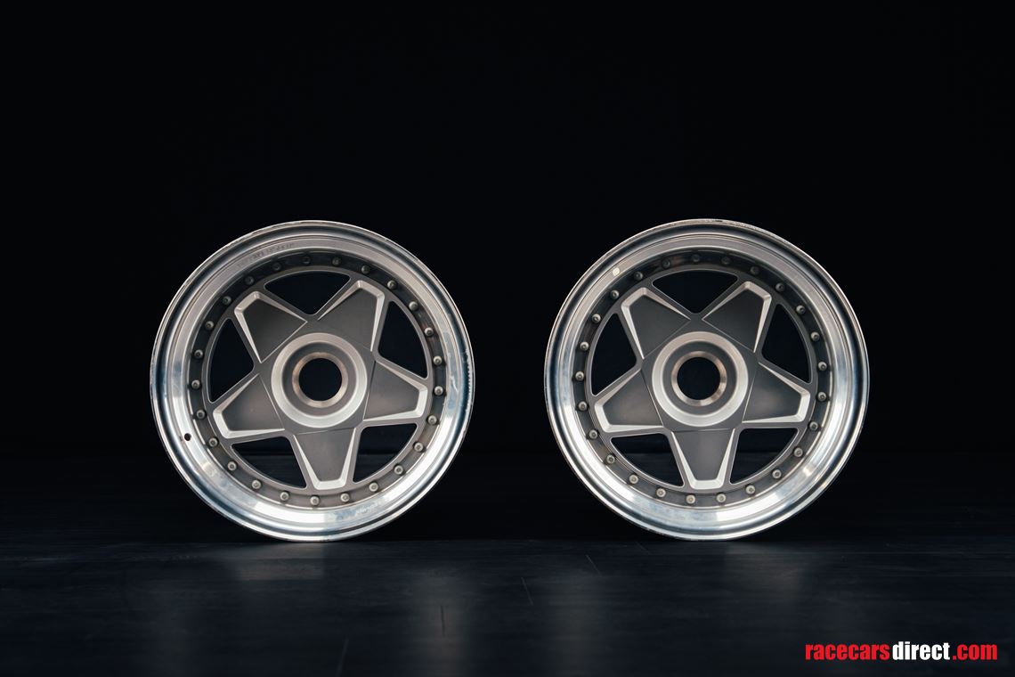 ferrari-f40-rear-wheels