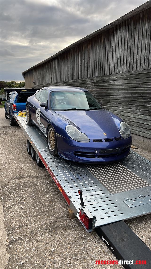 porsche-996-carrera-2