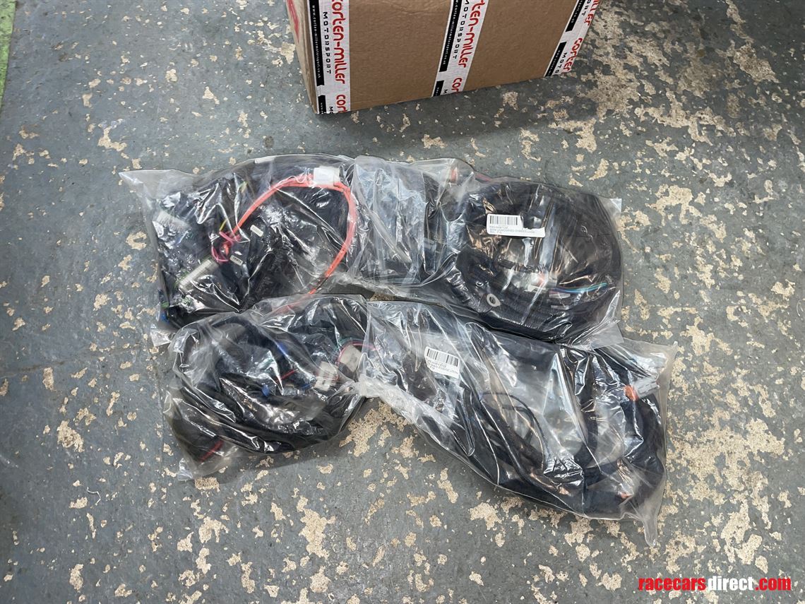 sc09-chassis-engine-looms