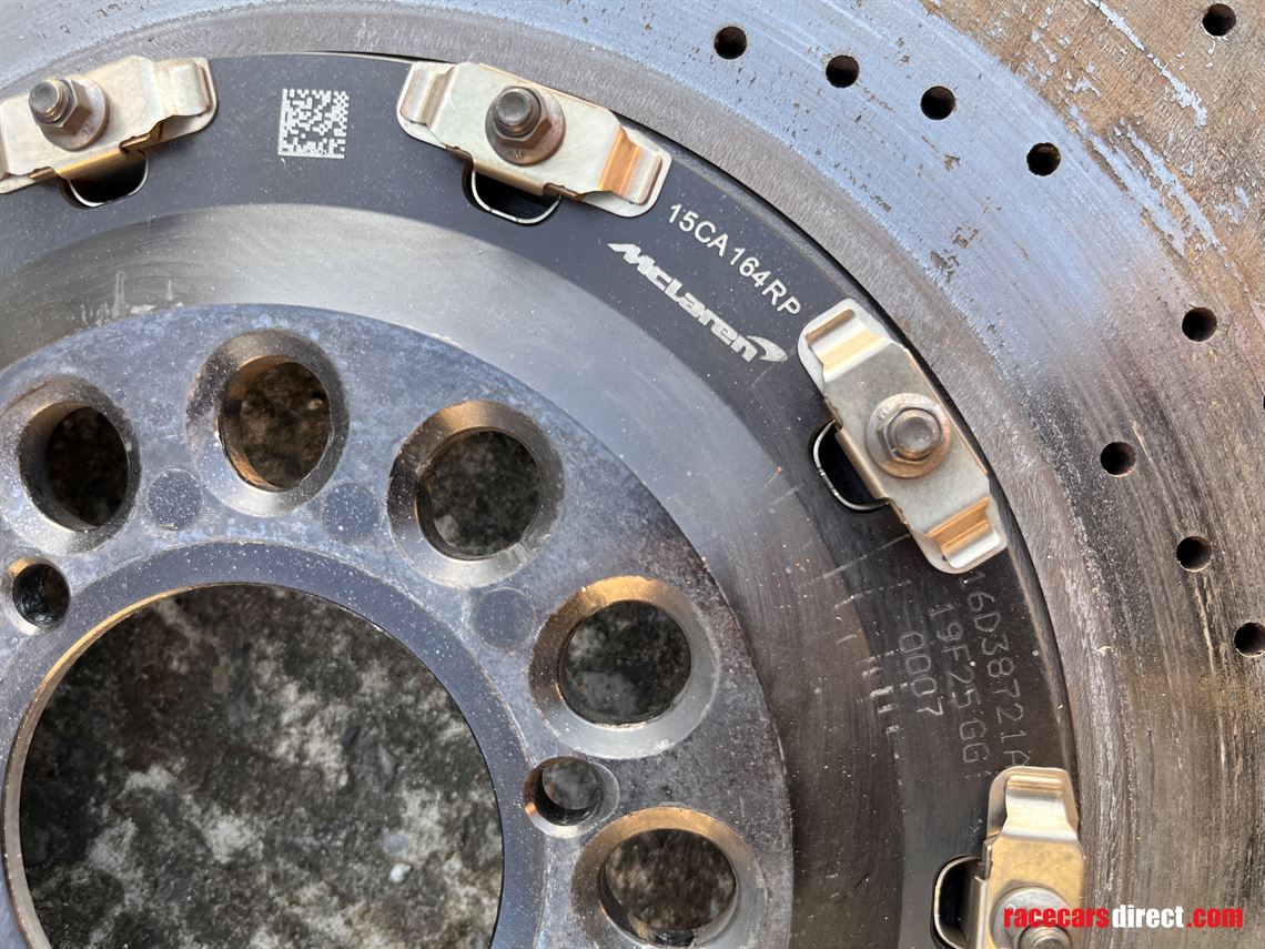 mclaren-650s-gt3-carbon-brake-discs