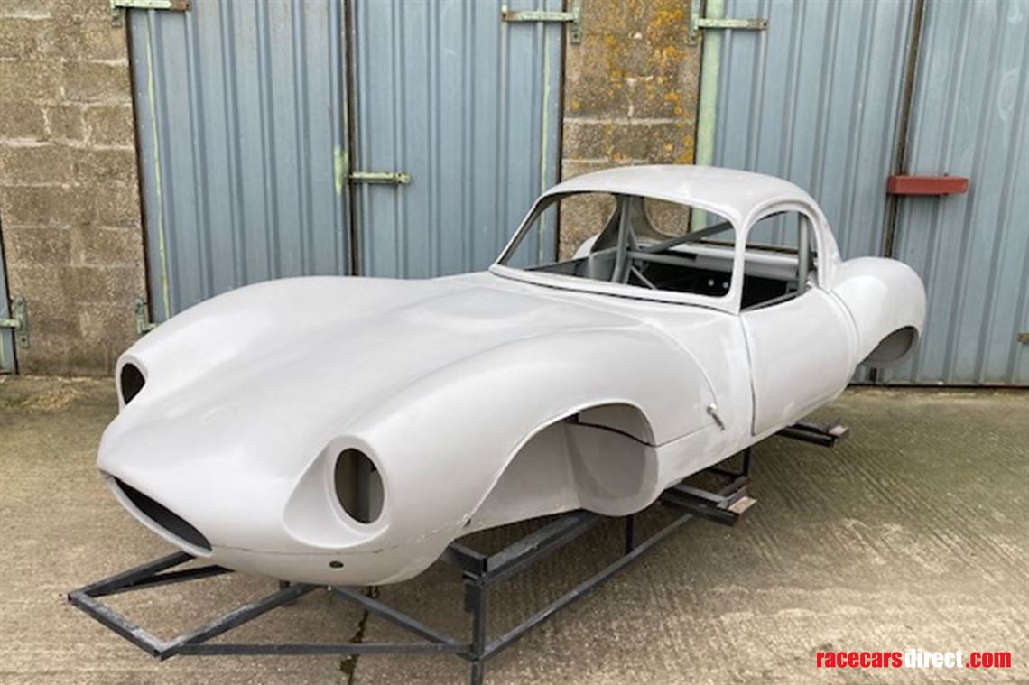 dare-ginetta-g4-and-g4r