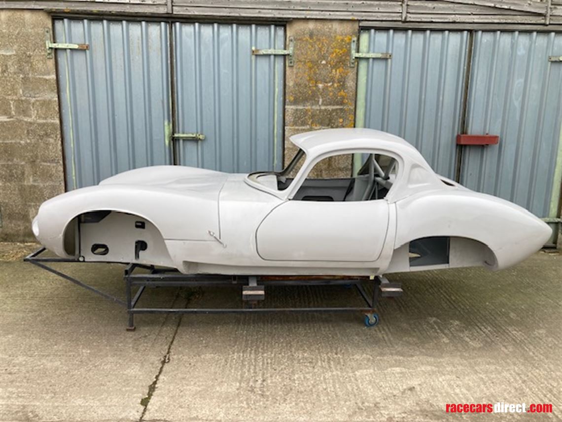 dare-ginetta-g4-and-g4r