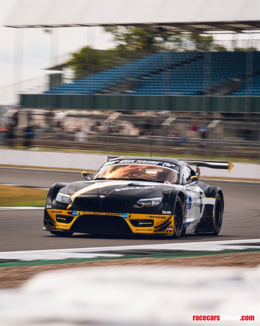 z4-bmw-gt3-2011-2012-ex-schubert