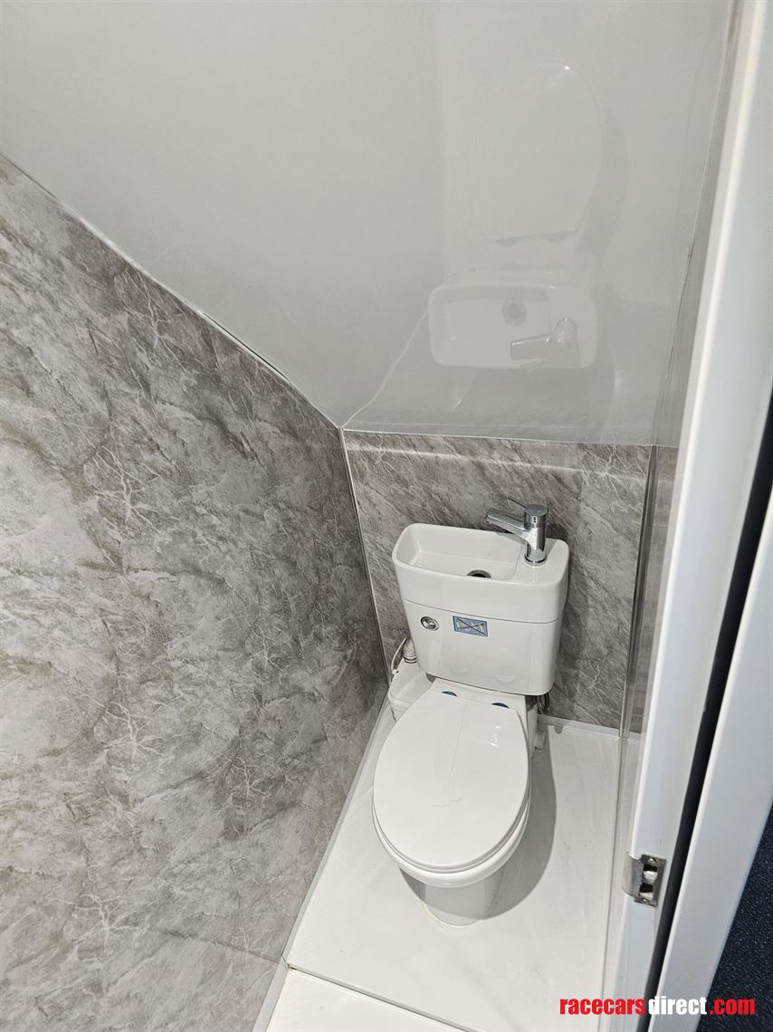 high-spec-2023-renegade-triple-slide-out-tran