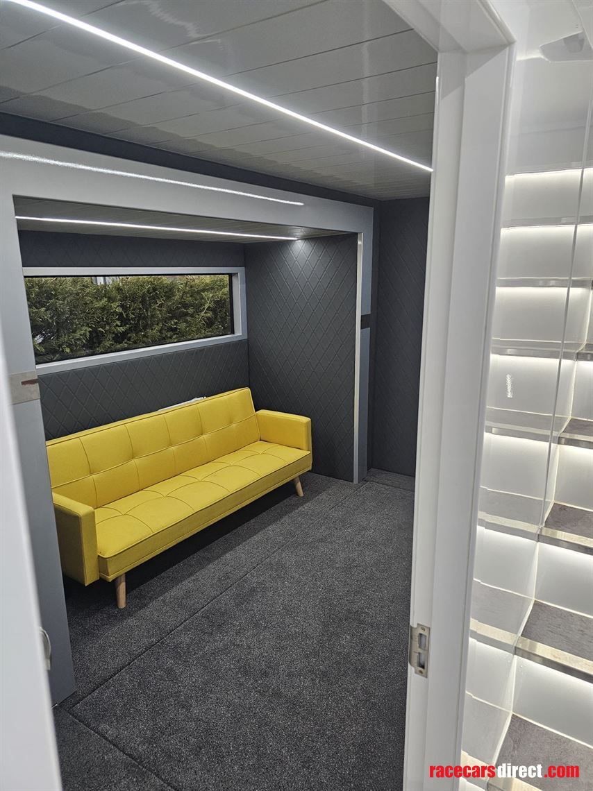 high-spec-2023-renegade-triple-slide-out-tran