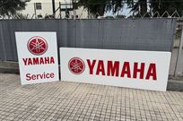 2-illuminated-yamaha-signs