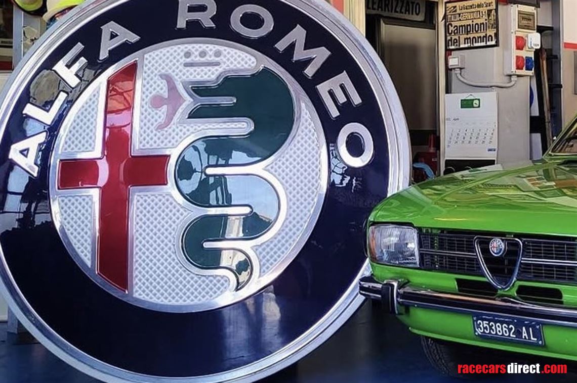 170cm-alfa-romeo-dealer-illuminated-sign