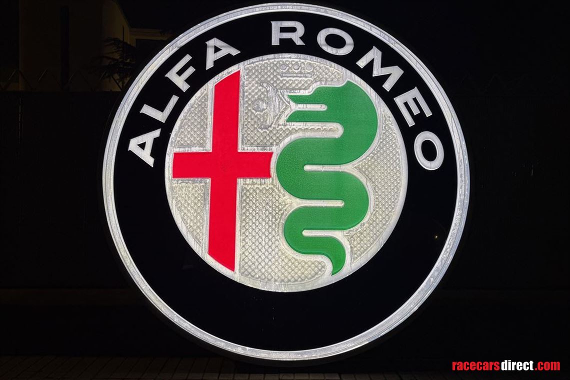 170cm-alfa-romeo-dealer-illuminated-sign