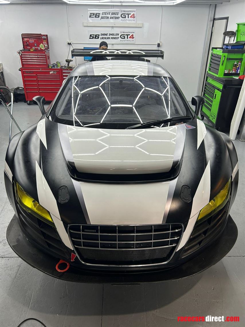 audi-gt3-lms-2014