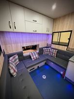 mercedes-axor-1825-race-truckmotorhome