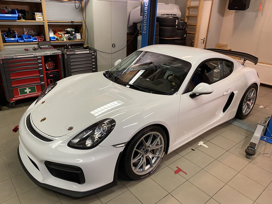 porsche-cup-wheels-new-and-used