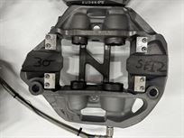 porsche-9912-gt3-r---brake-calipers